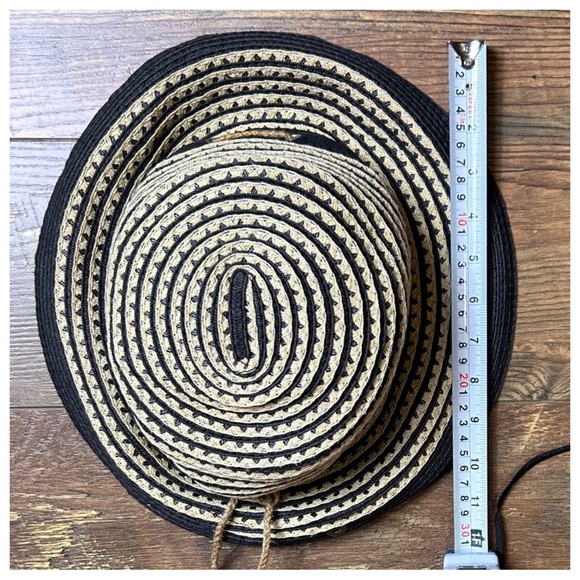 Peter Grimm Woven Bucket Hat - Picture 9 of 10